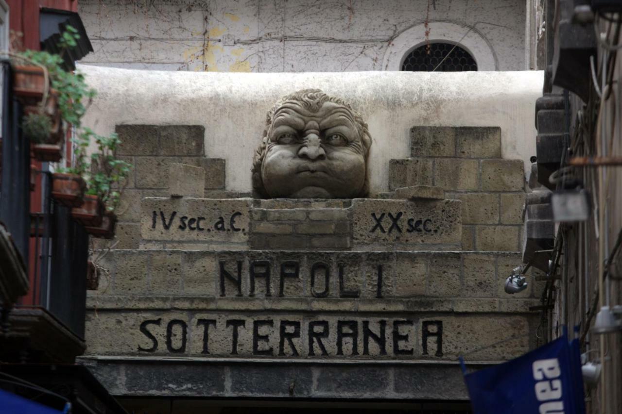 Sanacore * Naples
